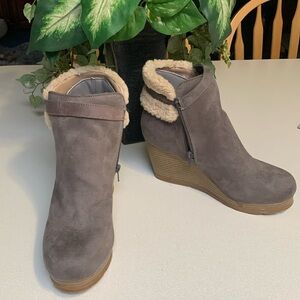 Cheeks Vintage Heeled Ankle Boots NWOT